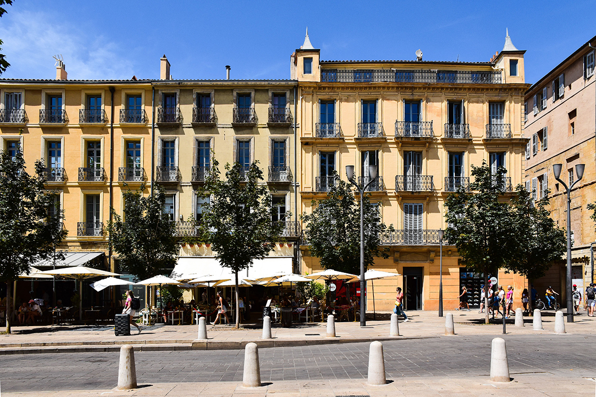 Vinhedos e paisagem rural próxima a Aix-en-Provence